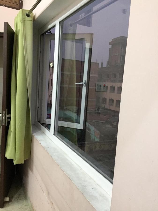 蓝星酒店 瓦拉纳西 外观 照片